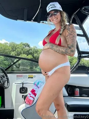 Desireeluckey0 OnlyFans Leaked Free Thumbnail Picture - #cTIGtU5Nh2