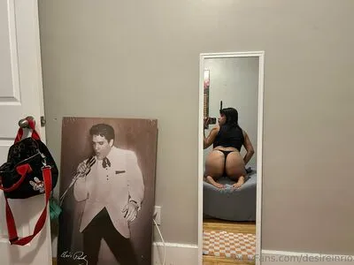 Desireinrio OnlyFans Leaked Free Thumbnail Picture - #2Pf1y6LLt9
