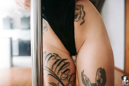 Deskicio Suicide OnlyFans Leaked Free Thumbnail Picture - #mkNfJDomud
