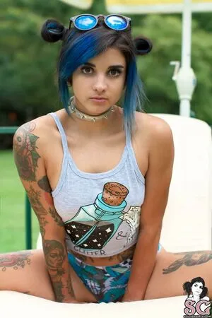 Deskicio Suicide OnlyFans Leaked Free Thumbnail Picture - #mnWGi71gcf