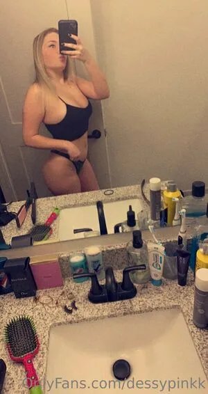 Dessypinkk OnlyFans Leaked Free Thumbnail Picture - #6ALASmbUn3