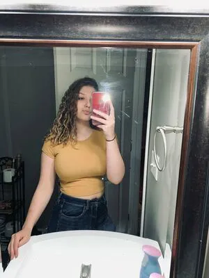 Destiny C OnlyFans Leaked Free Thumbnail Picture - #DavNKvcFa2