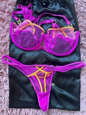 Destinydixon OnlyFans Leaked Free Thumbnail Picture - #xMINHisy32