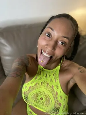 Destinyredbonexxx OnlyFans Leaked Free Thumbnail Picture - #710SfUyHt2