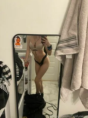 Destizzle OnlyFans Leaked Free Thumbnail Picture - #OAHKzZo6bQ