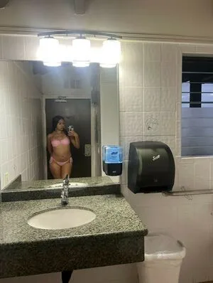 Destoosmiiley OnlyFans Leaked Free Thumbnail Picture - #4YQ3Bfr97x