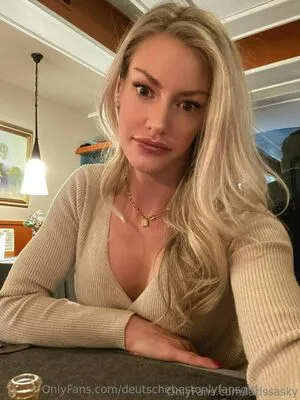Deutschebestonlyfansgirl OnlyFans Leaked Free Thumbnail Picture - #domIbxqwye