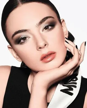 Deva Cassel OnlyFans Leaked Free Thumbnail Picture - #GxagfwKcUU