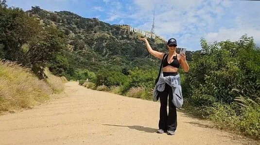 Develique OnlyFans Leaked Free Thumbnail Picture - #0bkFf3hJiG