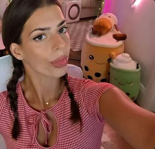 Develique OnlyFans Leaked Free Thumbnail Picture - #80Uv7LqIZ5