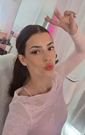 Develique OnlyFans Leaked Free Thumbnail Picture - #9JUpTdXXa5