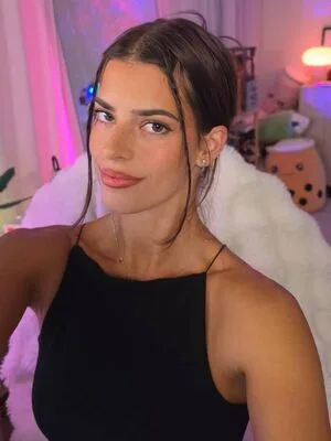 Develique OnlyFans Leaked Free Thumbnail Picture - #Gk44AUCVS4