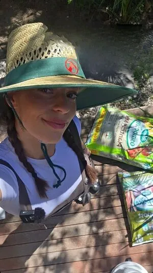 Develique OnlyFans Leaked Free Thumbnail Picture - #H97Wd4OrG2