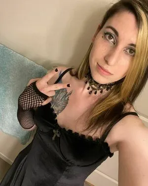 Devi Dionne OnlyFans Leaked Free Thumbnail Picture - #daWK6vNuXz