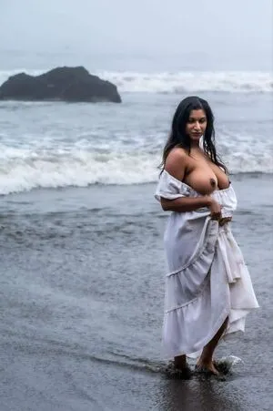 Devi The Model OnlyFans Leaked Free Thumbnail Picture - #FfbCco1K37