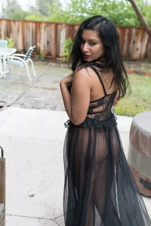 Devi The Model OnlyFans Leaked Free Thumbnail Picture - #cmCsLK13nC
