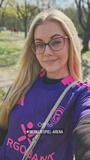 Deviantqueen OnlyFans Leaked Free Thumbnail Picture - #1iFOLj9rlE