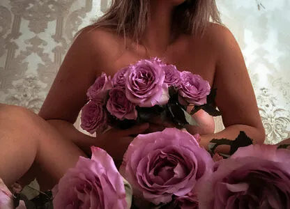 Devil Flowers OnlyFans Leaked Free Thumbnail Picture - #IYtEnORI1a