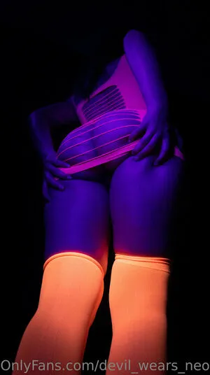 Devil Wears Neon OnlyFans Leaked Free Thumbnail Picture - #aSMWPaaosl