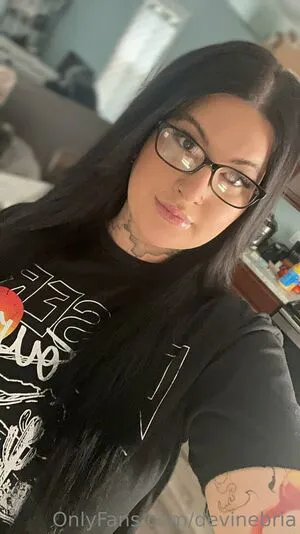 Devinebria OnlyFans Leaked Free Thumbnail Picture - #7F1uO4U59V