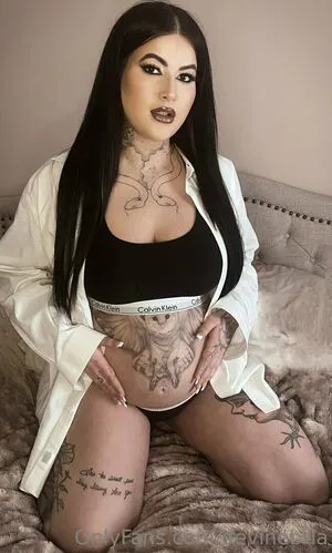 Devinebria OnlyFans Leaked Free Thumbnail Picture - #QmAoM31zXr