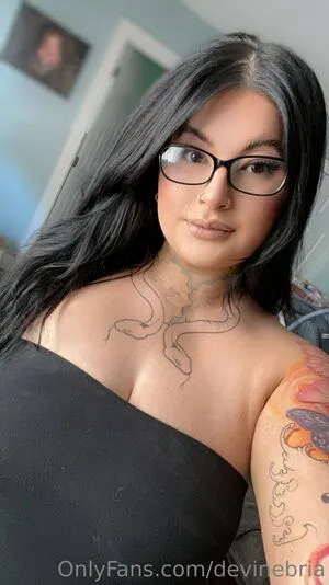 Devinebria OnlyFans Leaked Free Thumbnail Picture - #SftnX2l2CW
