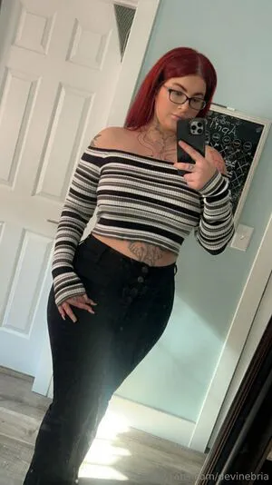 Devinebria OnlyFans Leaked Free Thumbnail Picture - #jZvuHeC3fk