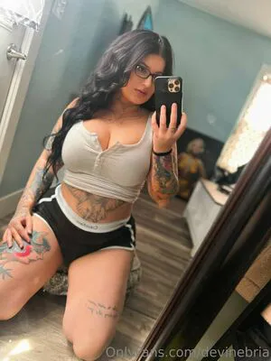 Devinebria OnlyFans Leaked Free Thumbnail Picture - #kFEGoedwW3