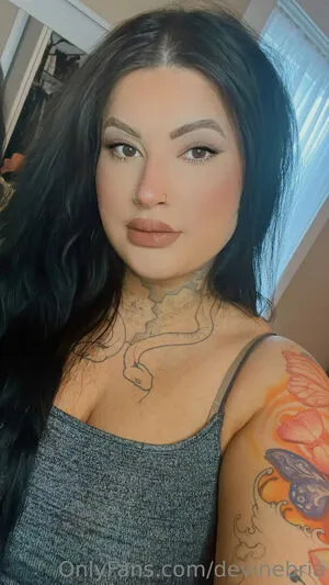 Devinebria OnlyFans Leaked Free Thumbnail Picture - #mKUuegvN50
