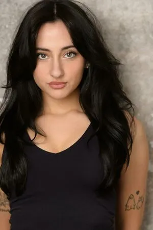 Devinevola OnlyFans Leaked Free Thumbnail Picture - #gC4shywG53
