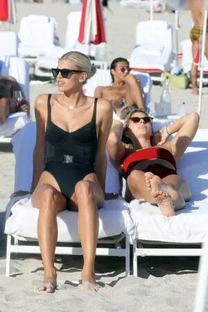 Devon Windsor OnlyFans Leaked Free Thumbnail Picture - #1YbDiBXRpE