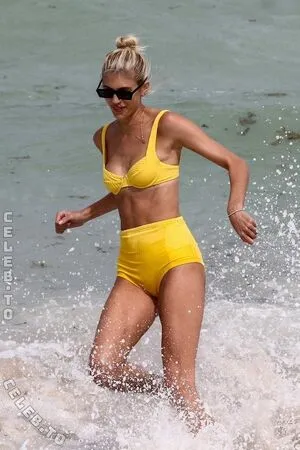 Devon Windsor OnlyFans Leaked Free Thumbnail Picture - #AgLWn1AGvU