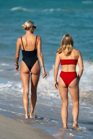 Devon Windsor OnlyFans Leaked Free Thumbnail Picture - #dbTamTXBPg