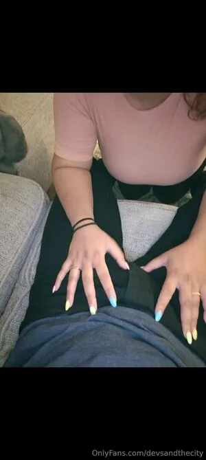Devsandthecity OnlyFans Leaked Free Thumbnail Picture - #HRUnEMfNIm