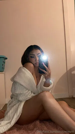 Deyluvcourtt OnlyFans Leaked Free Thumbnail Picture - #gbh7xdm23b