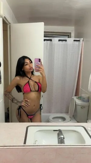 Dezlynm OnlyFans Leaked Free Thumbnail Picture - #ik2C3y1H92