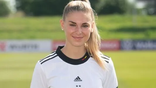 Dfb Damen OnlyFans Leaked Free Thumbnail Picture - #Pj4boaX9Ee