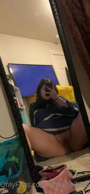 Dfuture7786 OnlyFans Leaked Free Thumbnail Picture - #8Ts0us3t7Q
