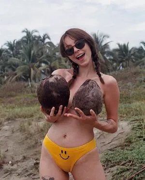 Dhasiawezka OnlyFans Leaked Free Thumbnail Picture - #rftzPYmHln