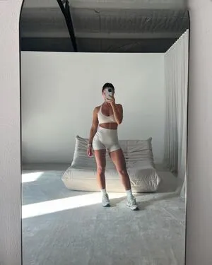 Diana Dinnyj Basebodybabes OnlyFans Leaked Free Thumbnail Picture - #57B2W0cksw