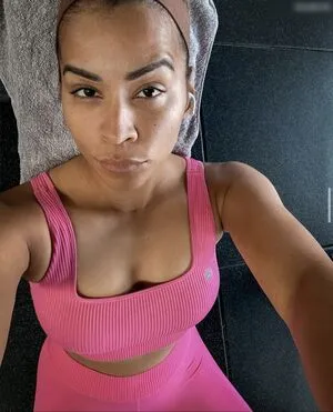 Diana Schneider OnlyFans Leaked Free Thumbnail Picture - #l1gUdQkAAN