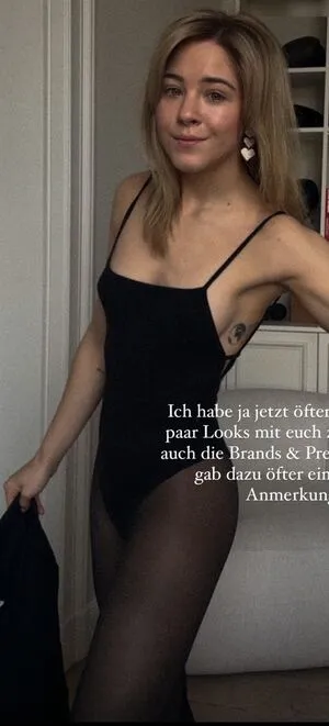 Diana Zur Lwen OnlyFans Leaked Free Thumbnail Picture - #Eb3BqVAy2H