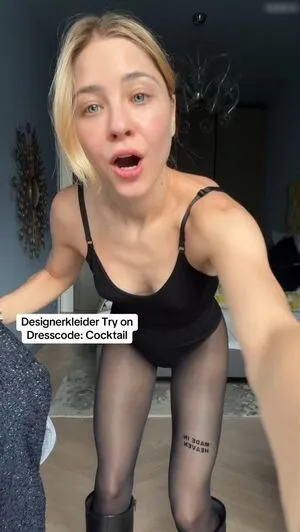 Diana Zur Lwen OnlyFans Leaked Free Thumbnail Picture - #XoH0tBNqnO