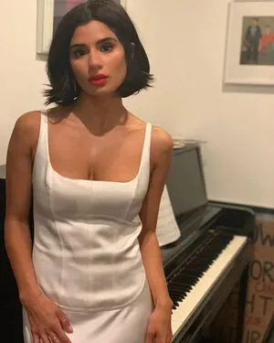 Diane Guerrero OnlyFans Leaked Free Thumbnail Picture - #XAD0c5A7dn