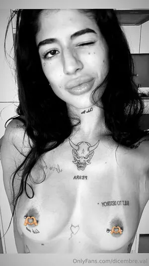 Dicembre Val OnlyFans Leaked Free Thumbnail Picture - #epCsnOCfYy