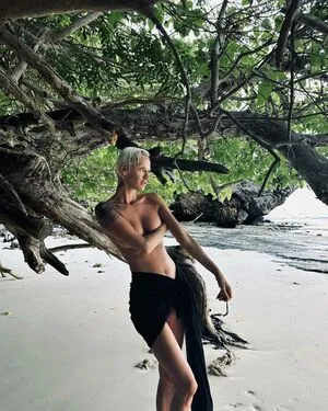 Didem Soydan OnlyFans Leaked Free Thumbnail Picture - #Pi3dJXW0vz