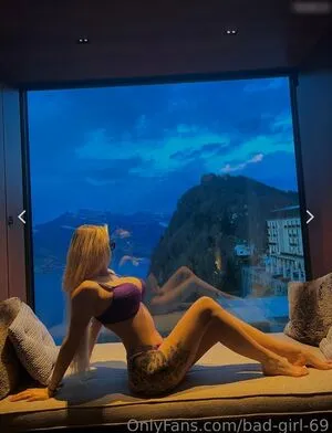 Die Vo Baar OnlyFans Leaked Free Thumbnail Picture - #xPiLYsbiPi
