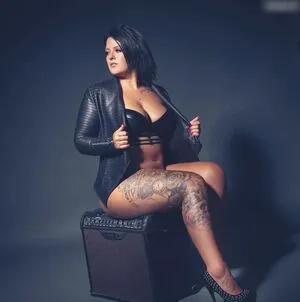 Diegraefin Micha OnlyFans Leaked Free Thumbnail Picture - #1LNyk45nwq