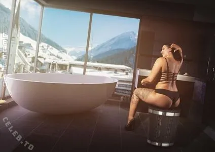 Diegraefin Micha OnlyFans Leaked Free Thumbnail Picture - #3tUwxYKnWi