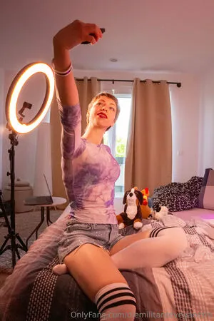 Diemilitanteveganerin OnlyFans Leaked Free Thumbnail Picture - #5ef2DCOILI